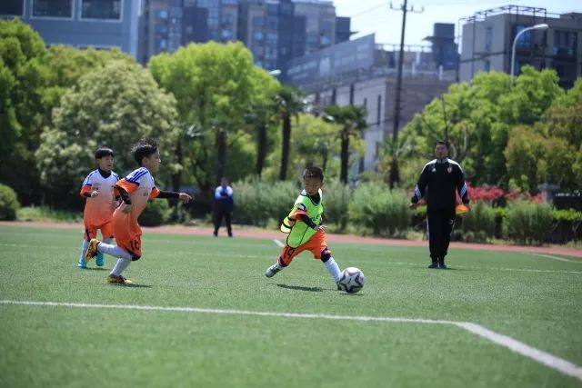 东欧63分爱德华兹19+11 独行侠险胜森林狼1-0