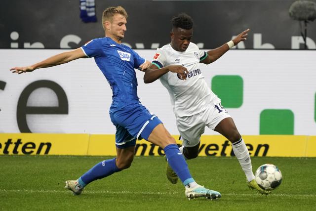 塔图姆31+8利拉德32分 凯尔特人险胜雄鹿7连胜